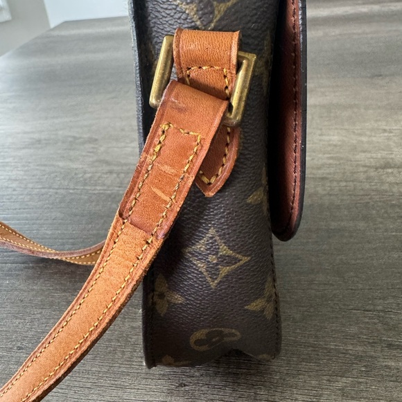 LV St Cloud โจ - Picture 4 of 11